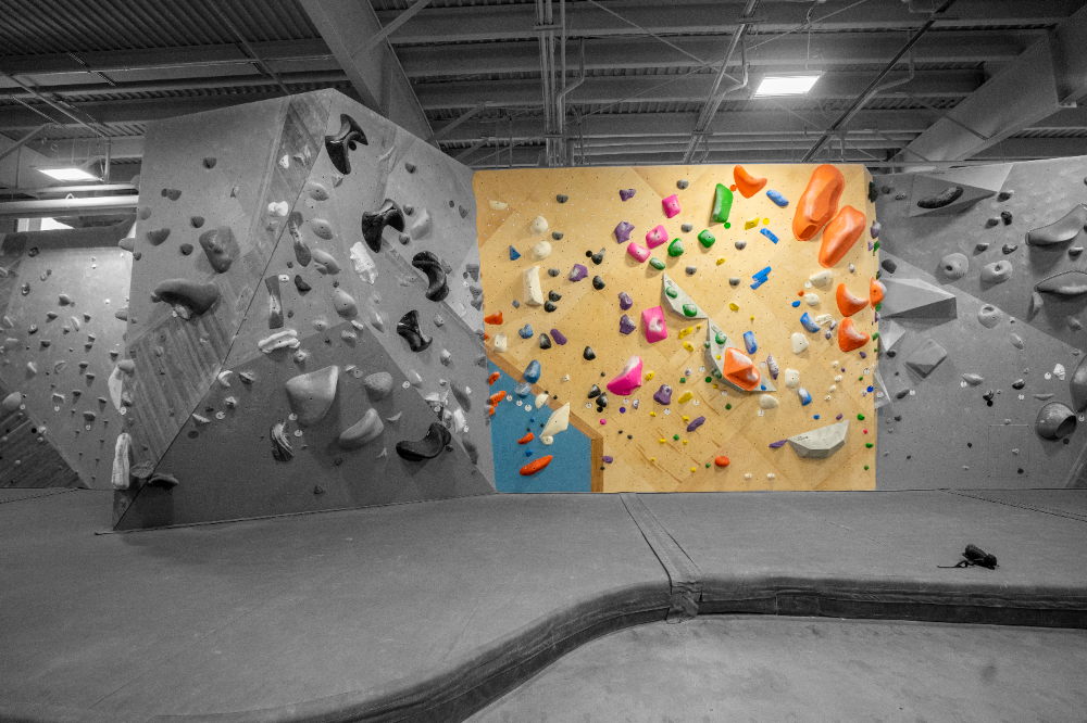 15-degree-wall-pebble-climbing-pebble-climbing